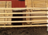 Houten springbalken ongeschilderd